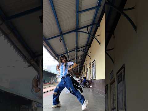 SHAKIRA - DAI DAI 🔥 FIFA World Cup 2026 Dance Trend ⚽ #shakira #burnaboy #daidai #dance #shorts