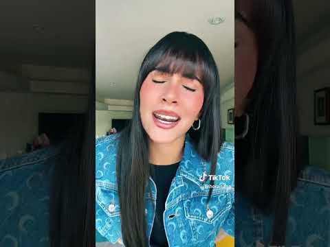Aitana bailando Superestrella