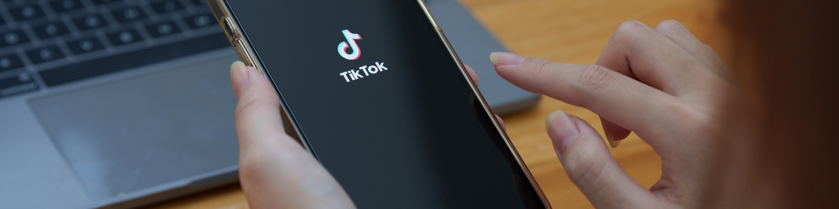 Comment mettre TikTok en noir